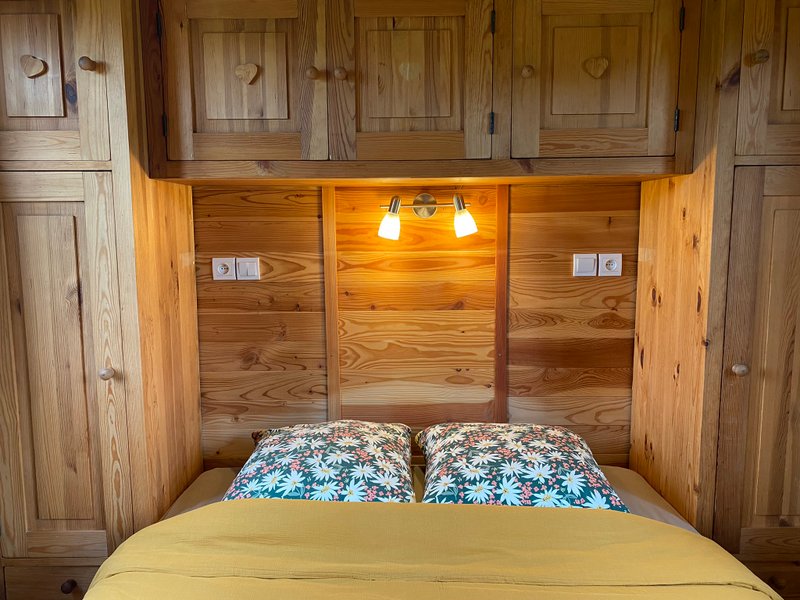 Hébergement AbracadaRoom : La roulotte du verger - Image 13