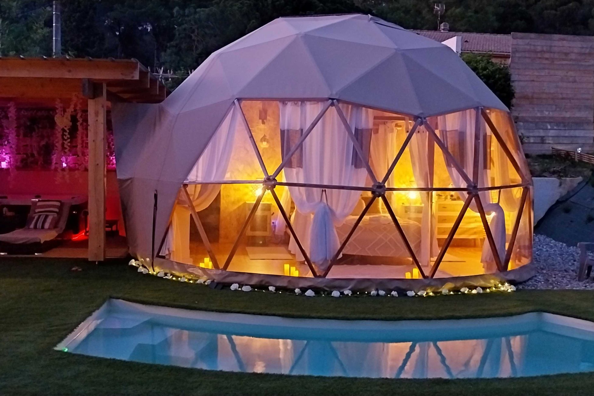 Hébergement UnicStay : "M"ANON-Dôme Géodésique, piscine, spa et sauna. à Malves En Minervois