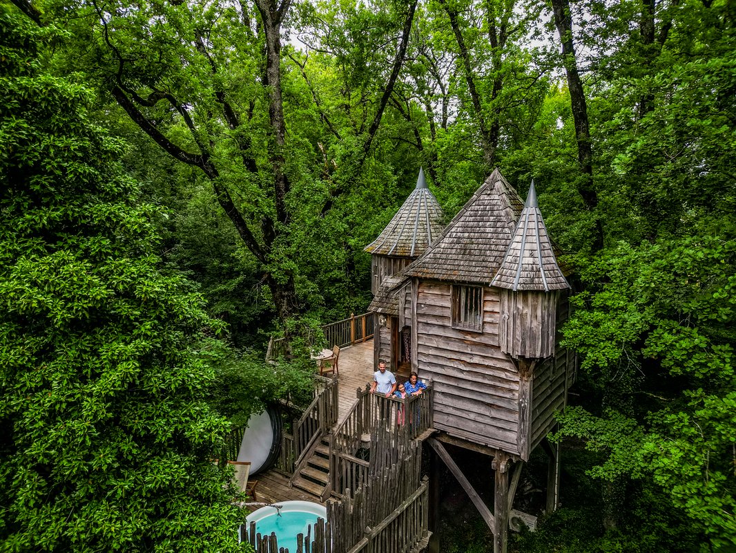 Cabane Château Milandes & Spa à Beaumontois En Perigord (1)