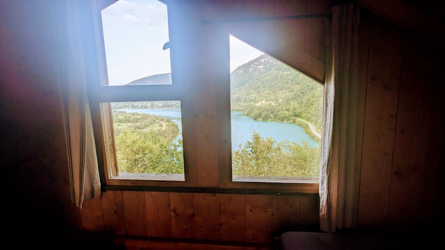 Lodge La Fustière à Serrières-Sur-Ain (22)