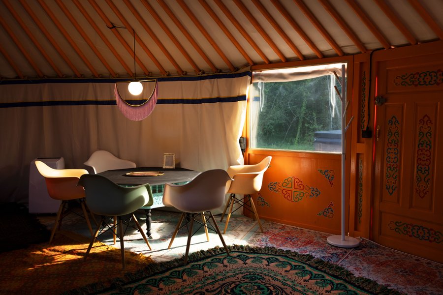 Hébergement AbracadaRoom : Yurt Bohemian chic & Spa - Image 17