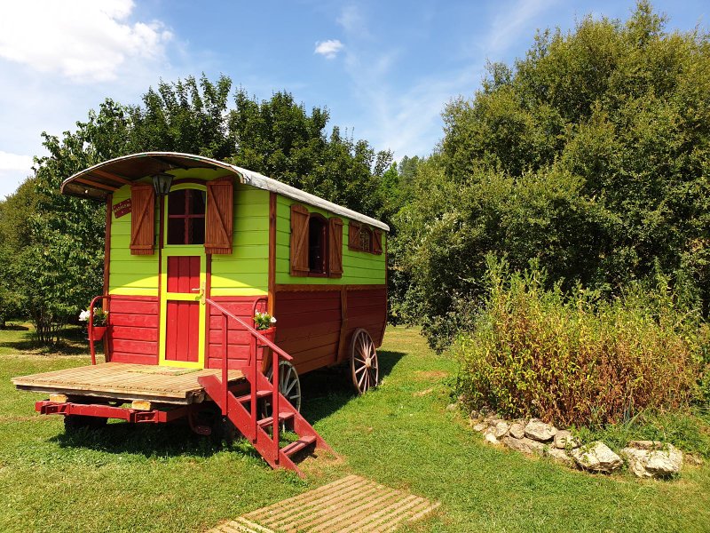 Domaine AbracadaRoom : La Maison du Bonheur - Image 19