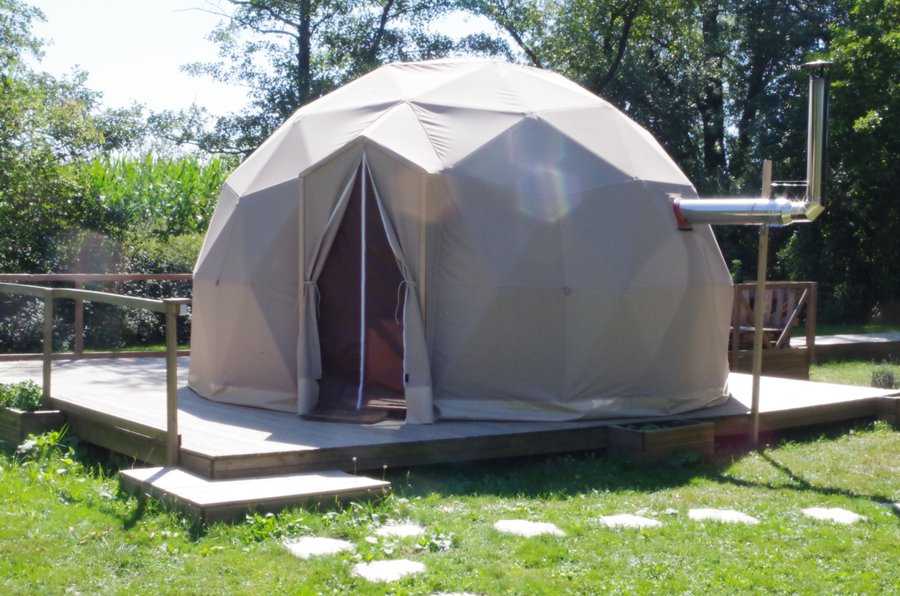 Hébergement AbracadaRoom : Le Petit Dôme et son bain nordique - Image 20