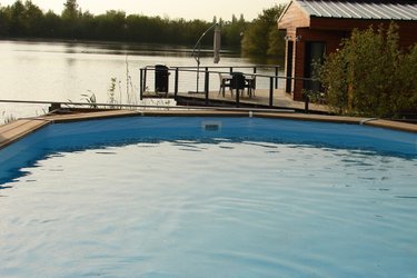 LA MAISON FLOTTANTE - 6 personnes à Le Langon (2)