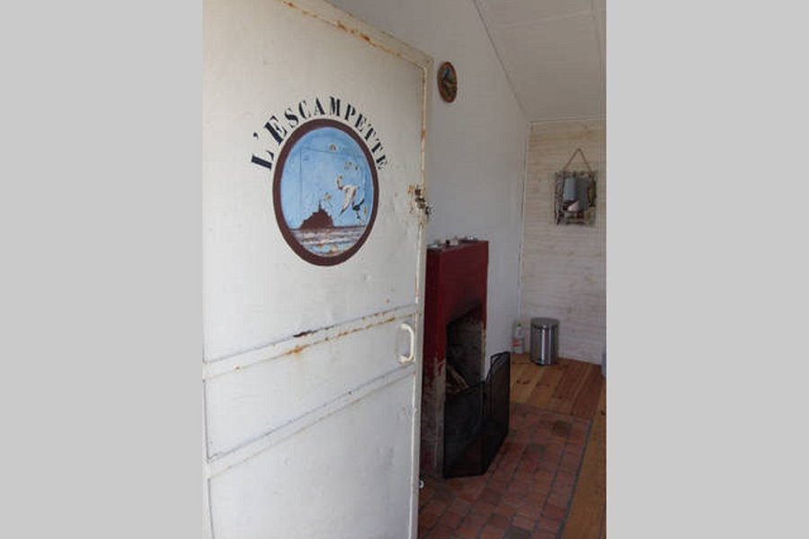 Domaine AbracadaRoom : Cabane de douanier en baie du Mont Saint Michel - Image 11