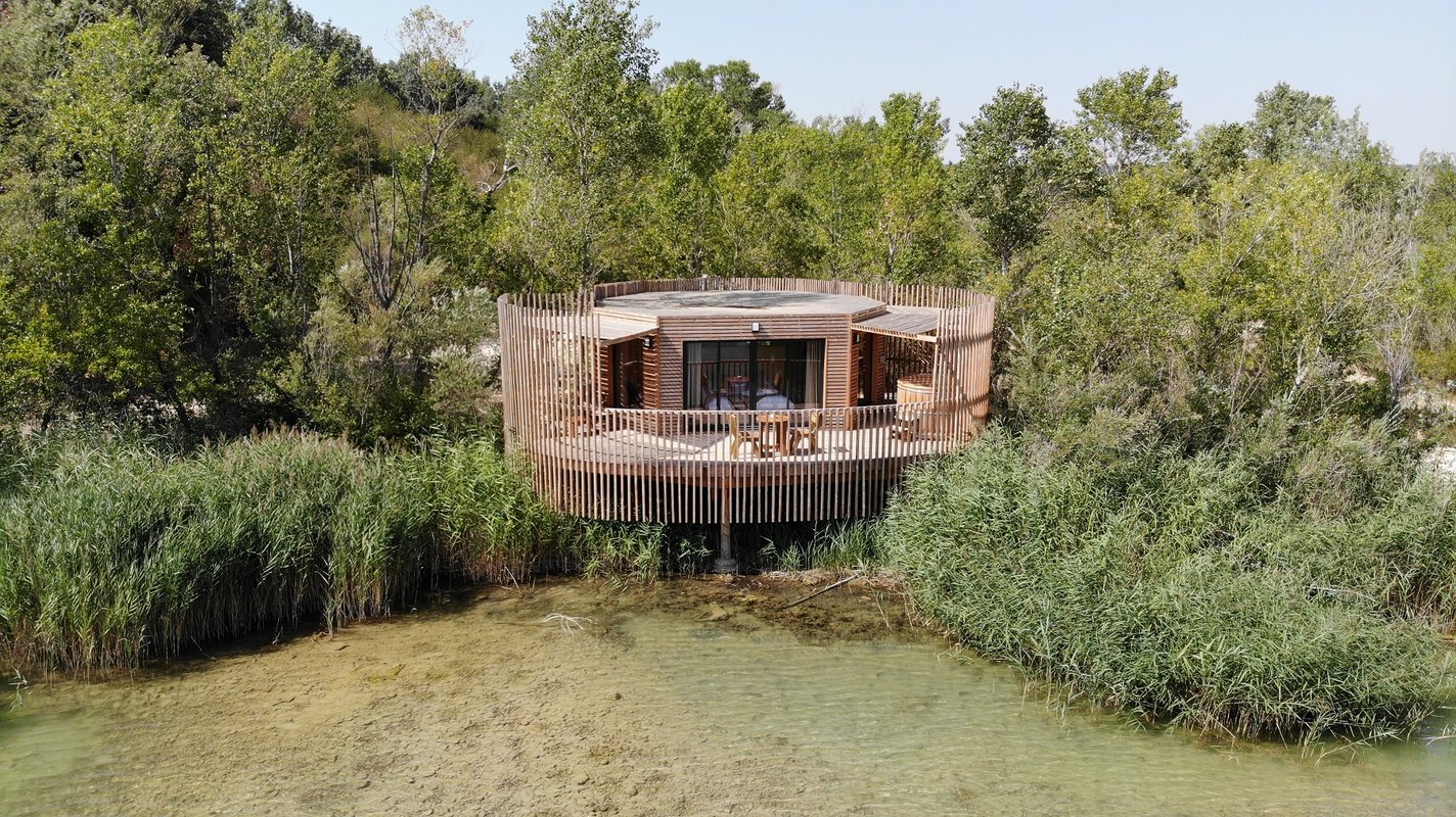 Cabanes Duo Spa Plus sur Pilotis à Sorgues (1)