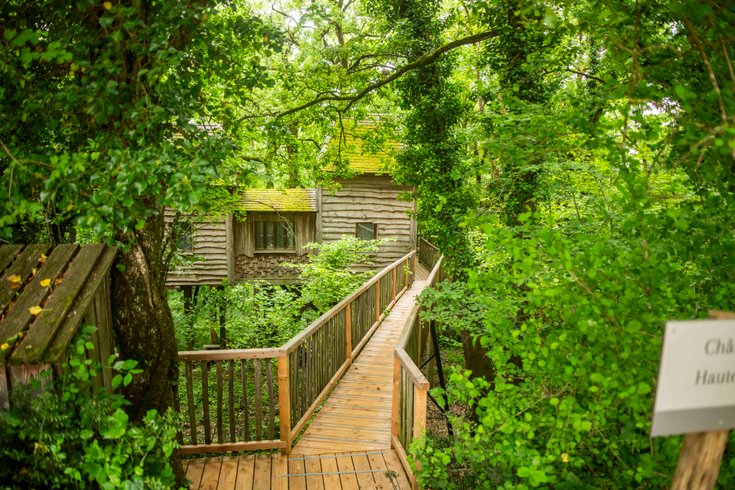 Hébergement AbracadaRoom : Cabane Château Hautefort & Spa - Image 1