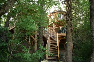 Cabane sur pilotis Gers