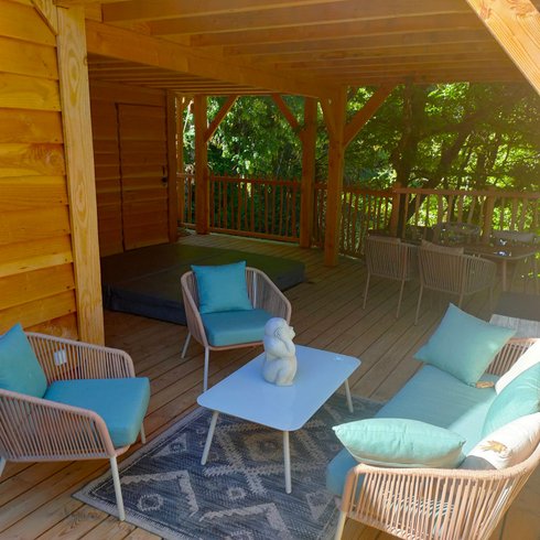 Hébergement AbracadaRoom : Le Château Des Fées & Spa - Image 4