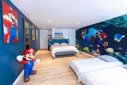 Hébergement AbracadaRoom : Arcade & Gaming Lodge - Image 4