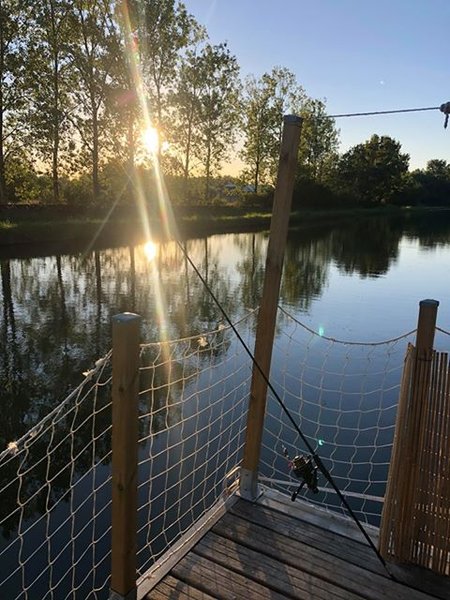 Domaine AbracadaRoom : Cottage Flottant Insolite - Image 12