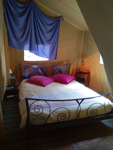 Hébergement AbracadaRoom : Tente safari Myosotis (6 personnes) - Image 6