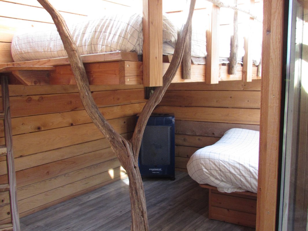 Cabane Coquille - Dormir sous les étoiles à Saint-Donat-Sur-L'herbasse (11)