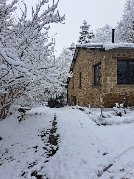 Hébergement AbracadaRoom : Le Refuge d'Yzeron - Image 72