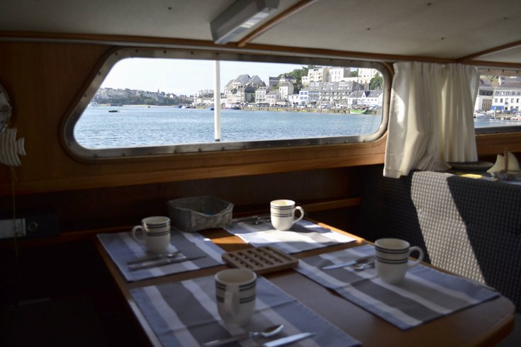 Hébergement AbracadaRoom : Yacht  Time Out, bateau de charme à quai - Image 15