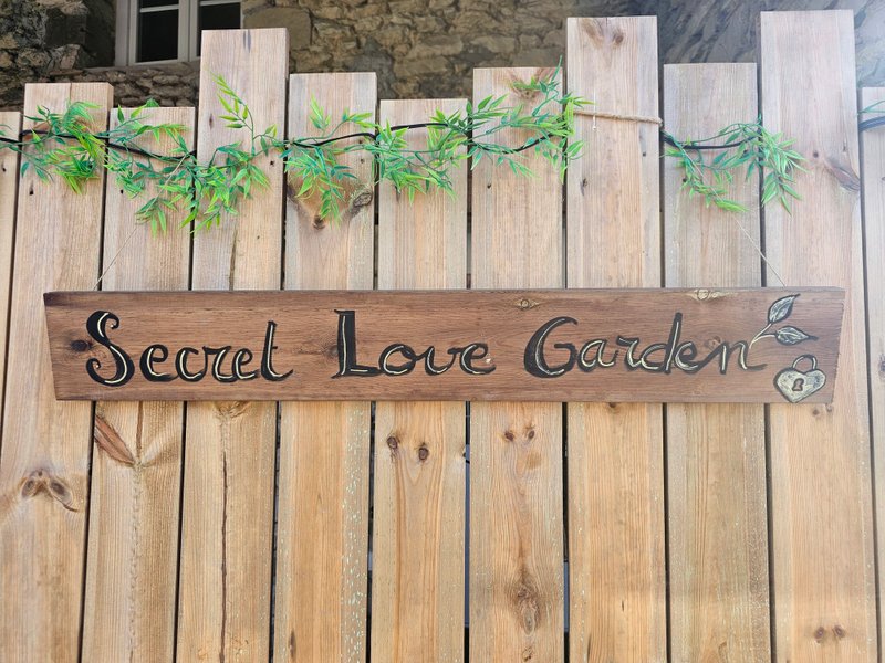 Hébergement AbracadaRoom : Secret love garden loveroom n'spa - Image 41