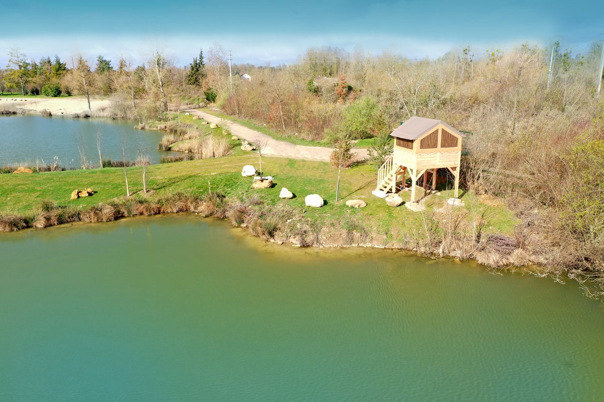 Cabane sur pilotis à Gravon (2)