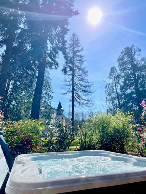 Ecolodge**** avec Spa en Aveyron à Saint-Affrique (19)