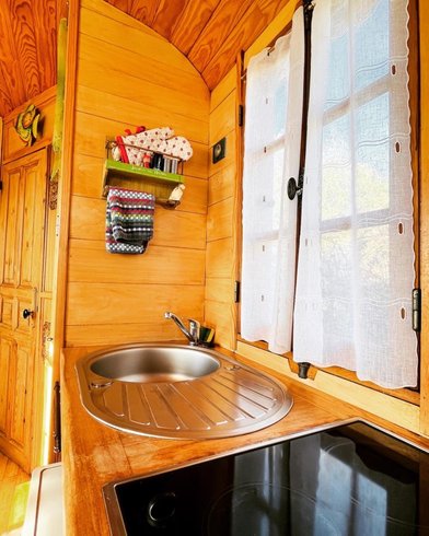 Hébergement AbracadaRoom : La Roulotte de Campras - Image 38