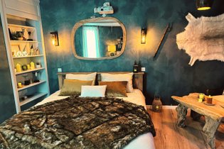 Évasion Scandinave Romantique : Spa XXL & Cinéma