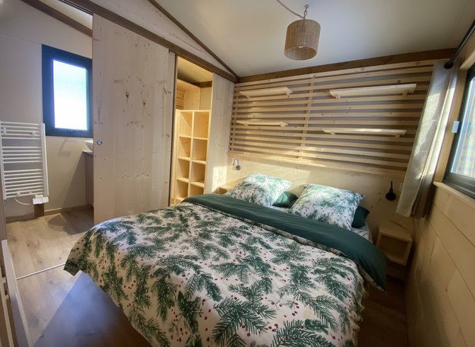 Hébergement AbracadaRoom : HY•Lødge Spa-5pers N°7 (Chalet nature avec spa privatif) - Image 9