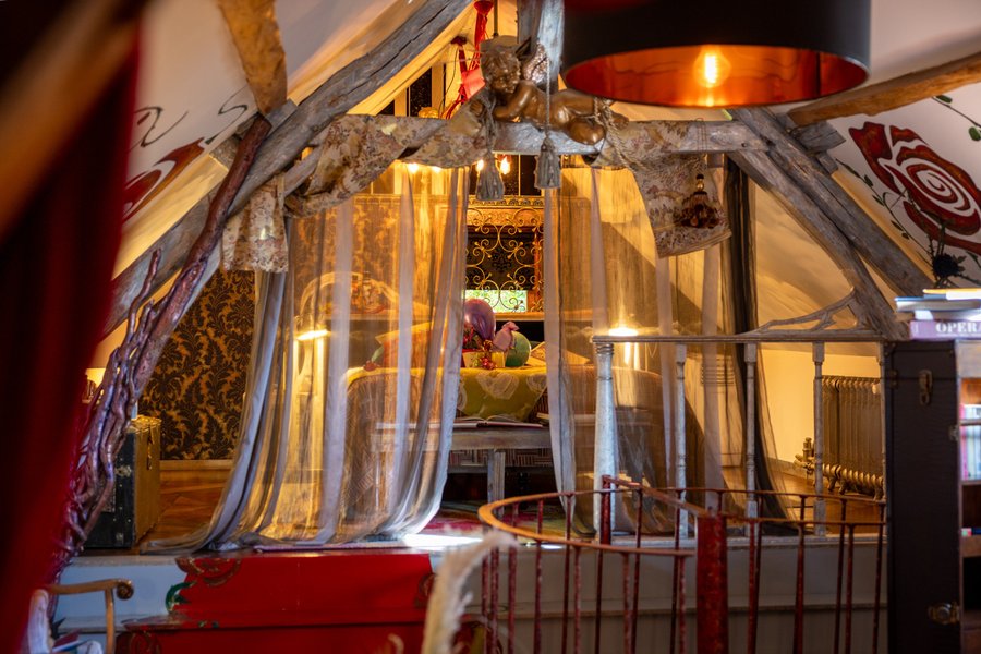 Hébergement AbracadaRoom : La Suite Voltige - Image 35