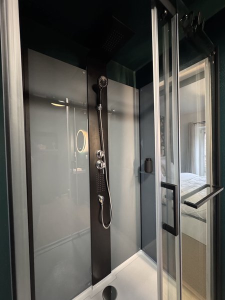 Hébergement AbracadaRoom : Ancien lavoir au cœur de la petite « Venise » du Trégor - Image 8