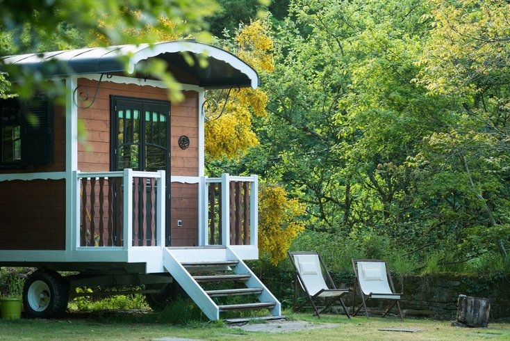 Hébergement AbracadaRoom : La Roulotte Broceliande - Image 1