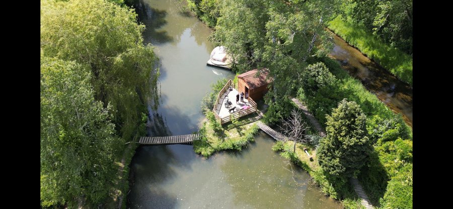 Hébergement AbracadaRoom : La tête dans les étoiles - Image 2