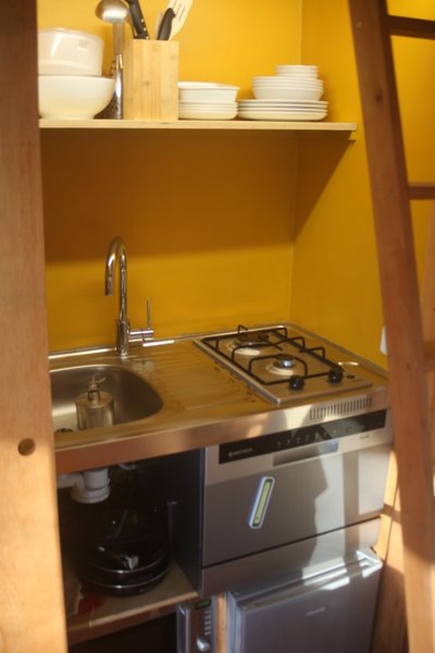 Hébergement AbracadaRoom : Les cabanes autour du tilleul, La cabane jaune - Image 9