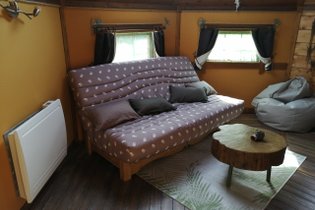 A l'abri des cyprès