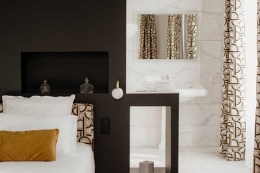 Suite Pierre de Lune – suite lumineuse avec cheminée – Maison Balmelle Gramat à Gramat (4)