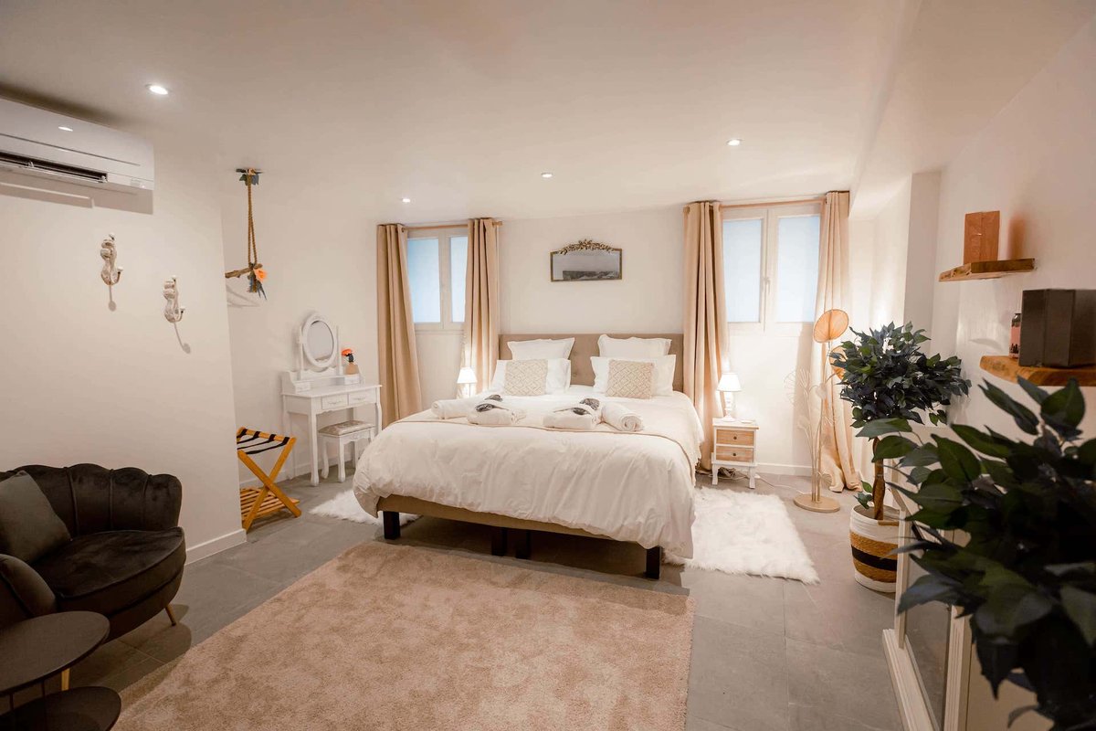 Suite Vénusa Romantique & SPA - Place de la Comédie à Montpellier (13)