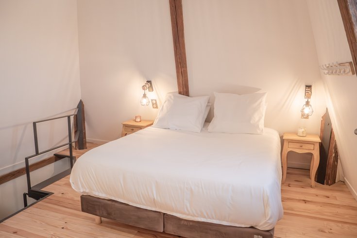 Hébergement AbracadaRoom : Le Pigeonnier du Château, Gîte 5* insolite - Image 2