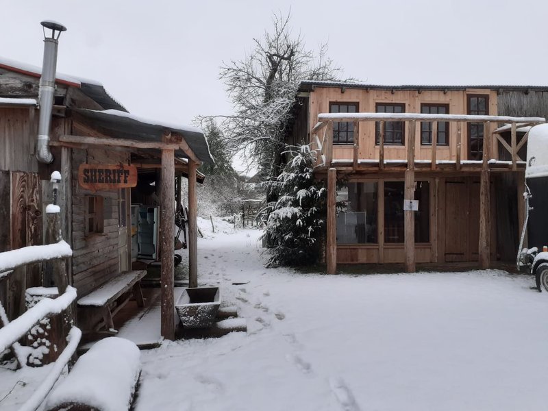 Domaine AbracadaRoom : The Good Time Family Ranch - Image 10