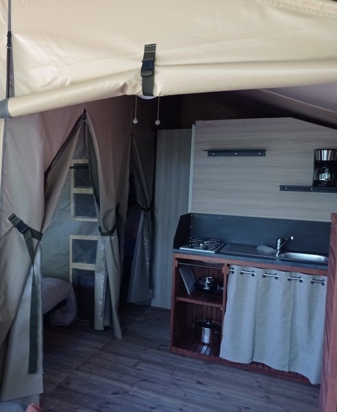 Hébergement AbracadaRoom : Lodge Glamping - Image 10