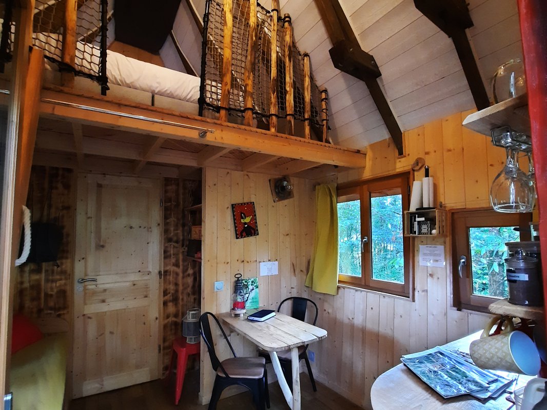 Cabane avec Spa "Cartoon" à Lamothe-Fénelon (8)