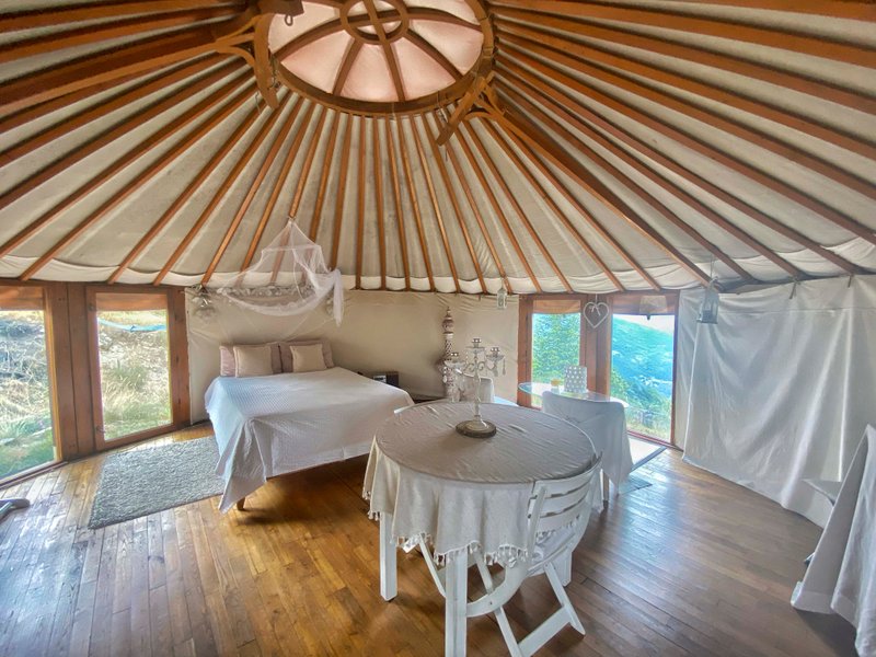 Hébergement AbracadaRoom : La Yourte et son Chalet - Image 25