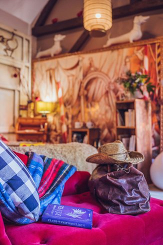 Hébergement AbracadaRoom : La Suite Voltige - Image 11