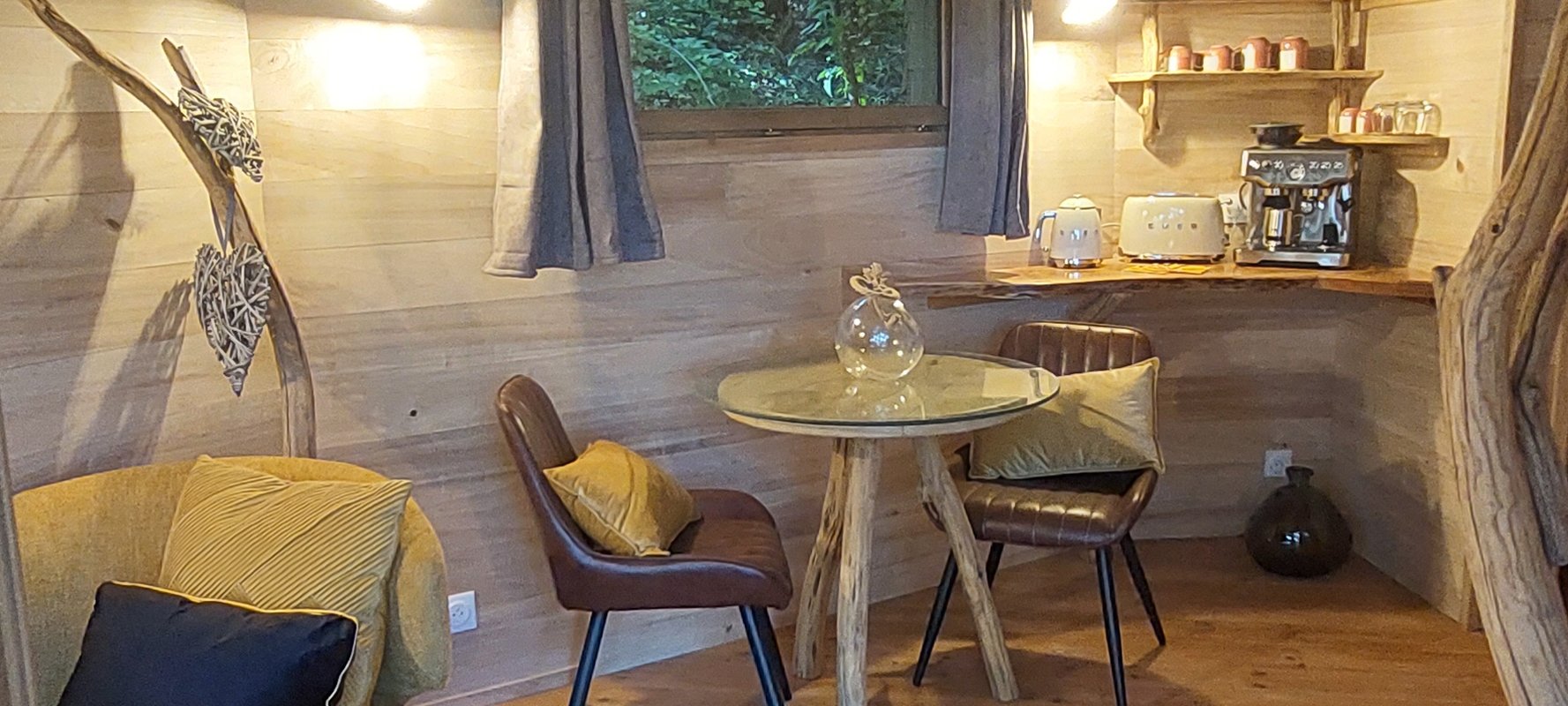 Cabane perchée ASTERIA & Spa à Sarrant (21)