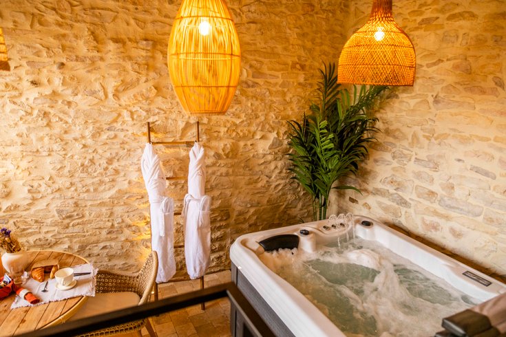 Hébergement AbracadaRoom : La Grange - Chambre intimiste & spa - Tavel - Image 36