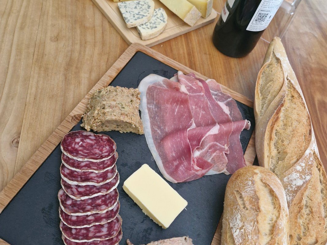 Bulle de Printemps & Spa à Mandailles - Saint Julien (15)