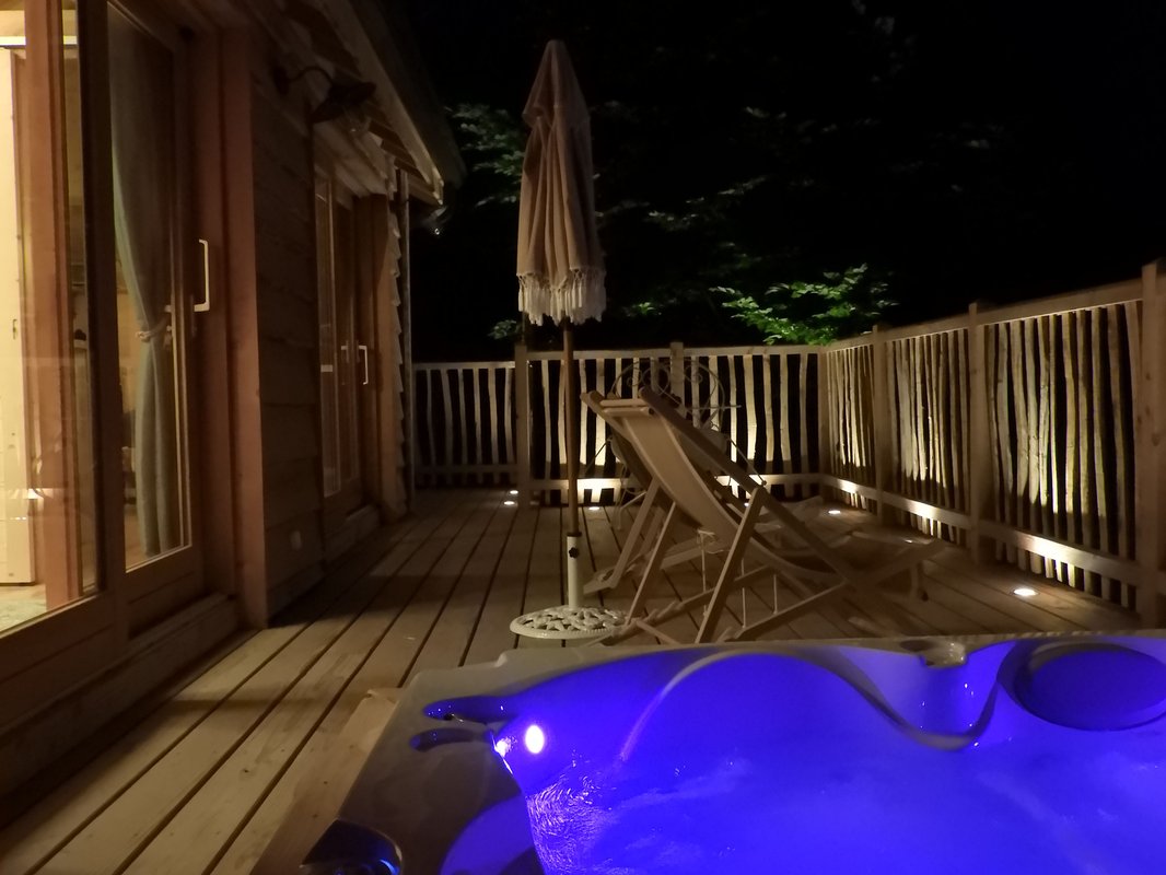 La cabane du Domaine des Ecus d'Or à La Bussière Sur Ouche (8)