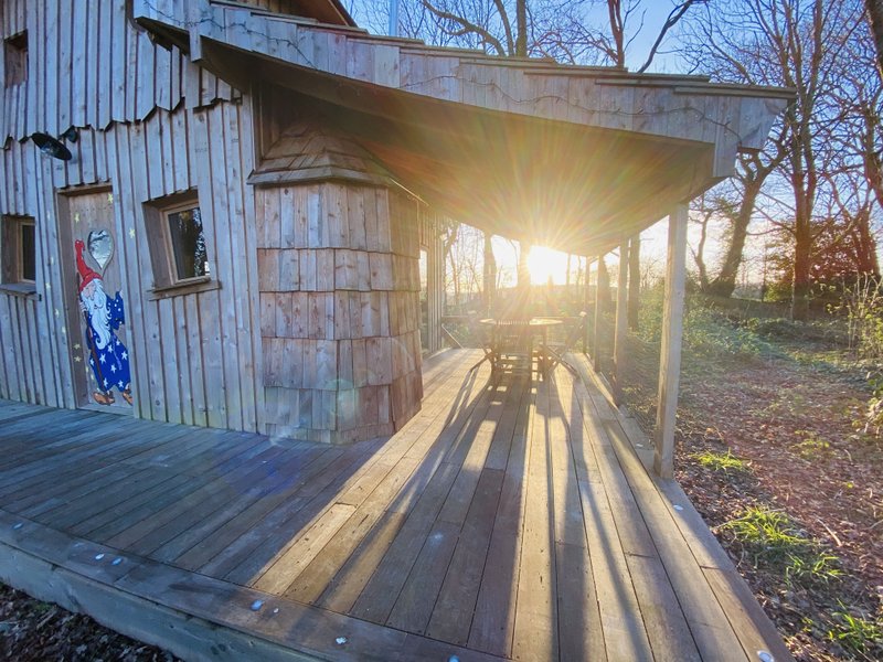 Hébergement AbracadaRoom : La Maison de Merlin, cabane magique avec SPA - Image 48