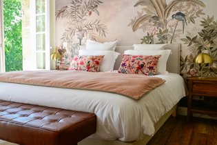 Studio Deluxe Cabernet