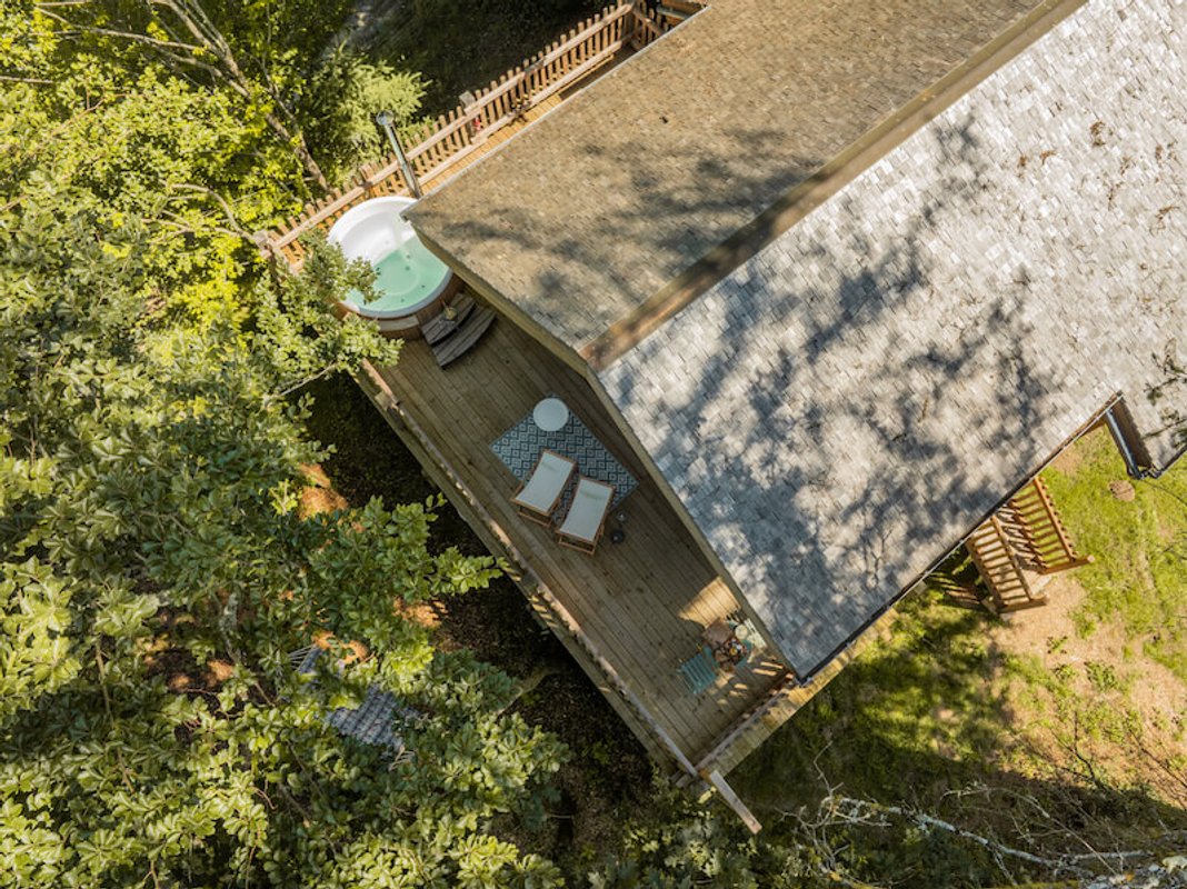 Cabanon Perché  à Château de Memanat à Chavanat (12)
