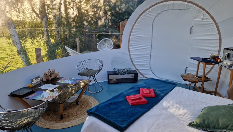 Hébergement AbracadaRoom : Bulle Vénus avec planche dînatoire et petit-déjeuner - Image 5
