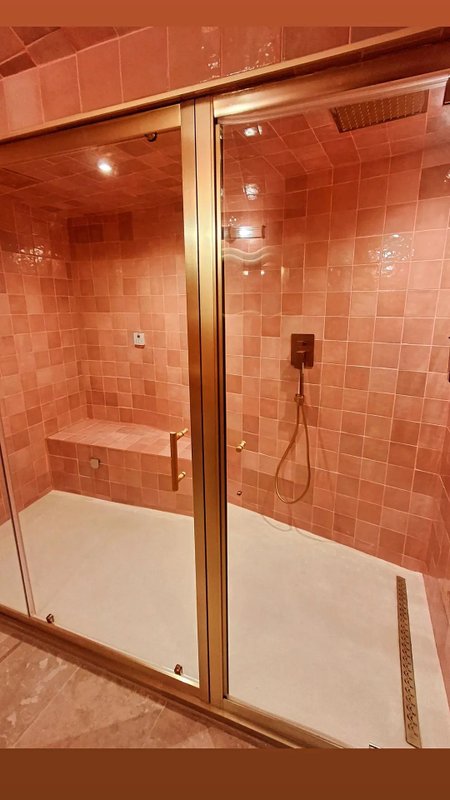 L’Amagat, piscine intérieure et hammam à Perpignan (8)