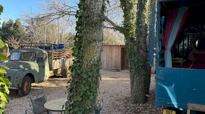 Hébergement AbracadaRoom : Le Truck-Lodge le UNIC OM - Image 9