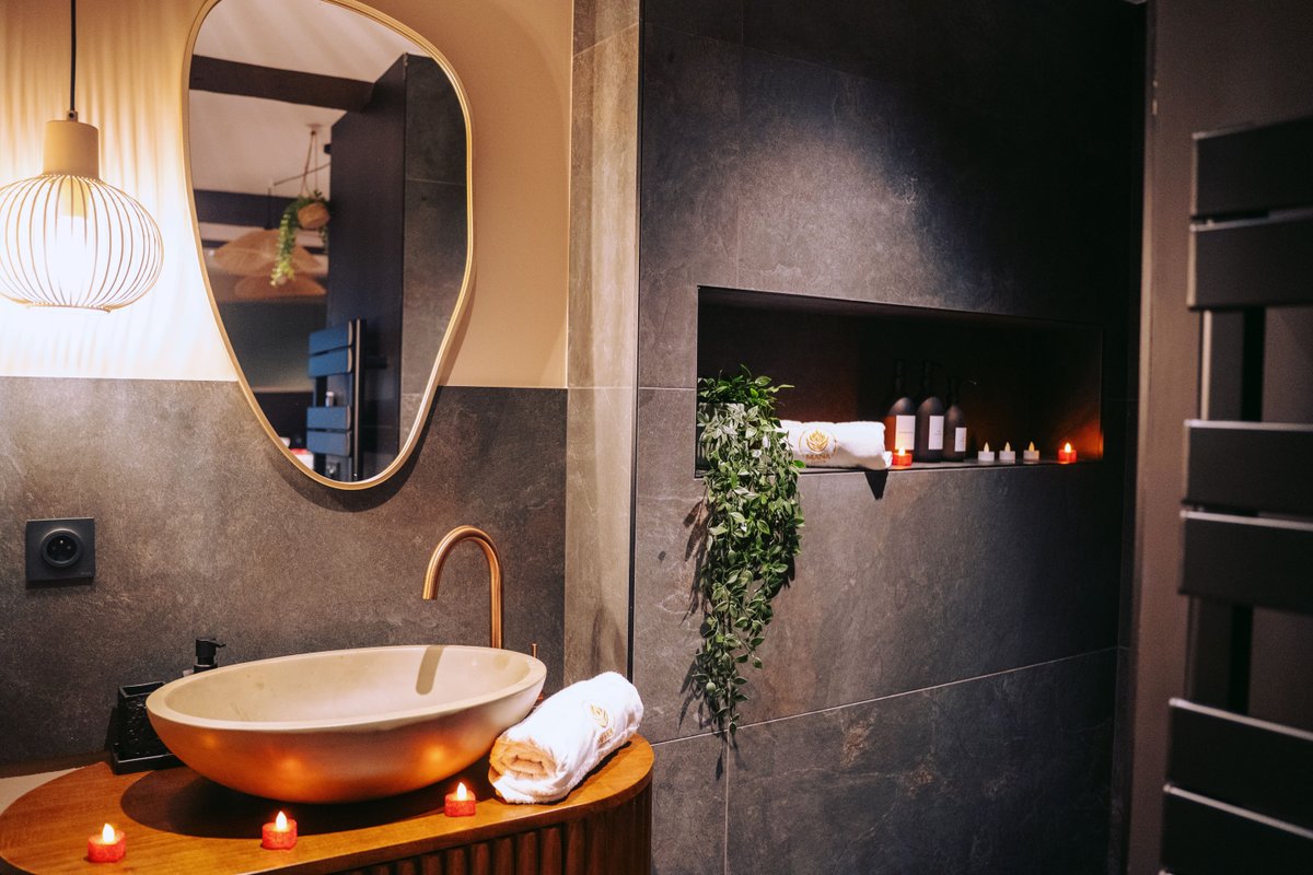 Mana Suite & Spa à Tarare (28)